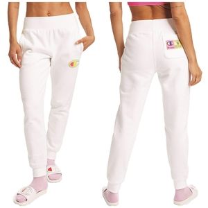 Champion ➕ Reverse Weave Joggers, Chenille C Logo